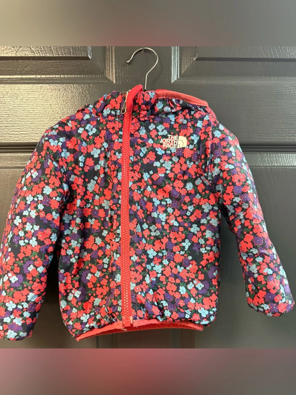 The North Face Kids Floral Packable Jacket - Red Multi Floral Reversible